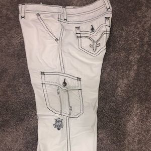 Rock Revival White Capris 31